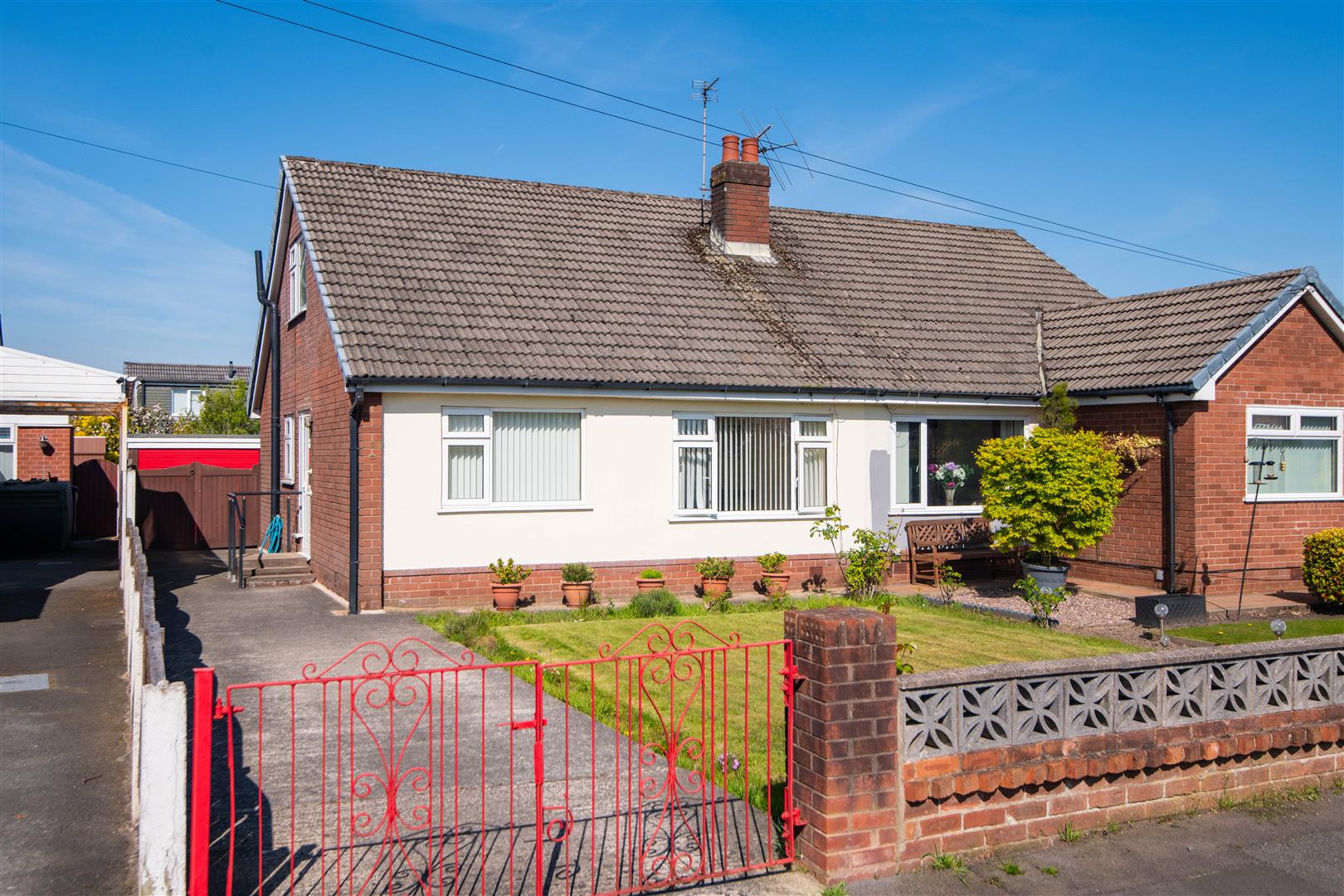 3 bed property in St. Davids Road, Leyland
